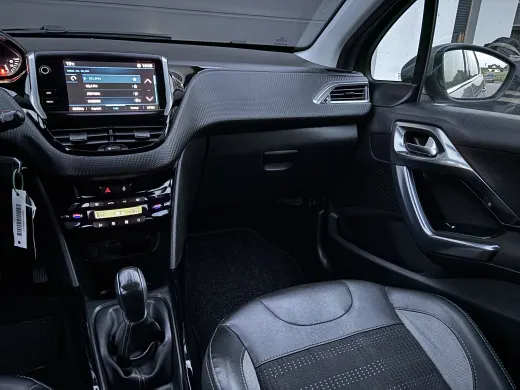 Peugeot 2008 — zdjęcie 11