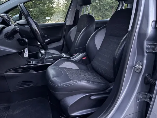 Peugeot 2008 — zdjęcie 8