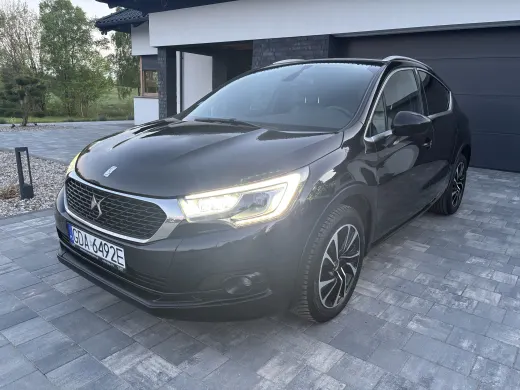 DS DS4 — zdjęcie 1