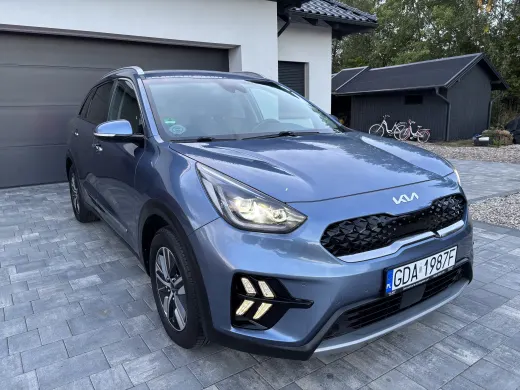 Kia Niro — zdjęcie 16