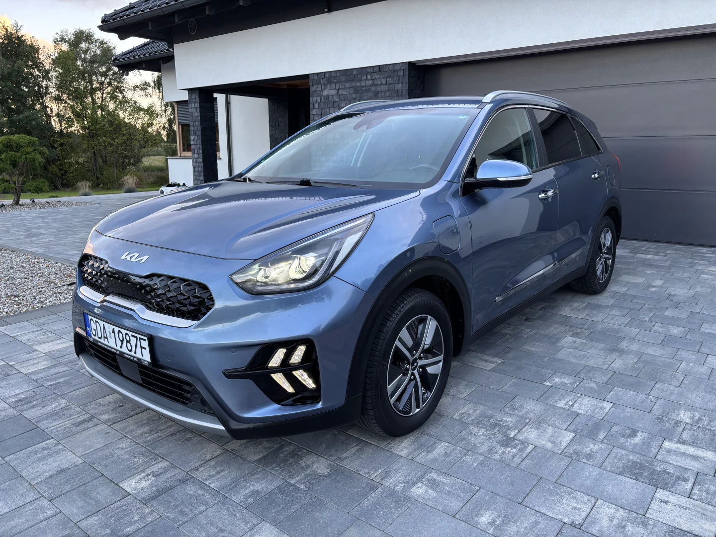 Kia Niro — zdjęcie 15