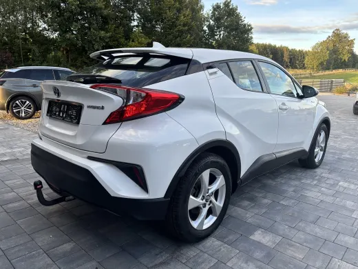 Toyota C-HR — zdjęcie 4