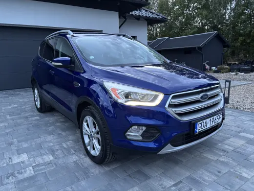 Ford Kuga — zdjęcie 2