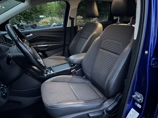 Ford Kuga — zdjęcie 11