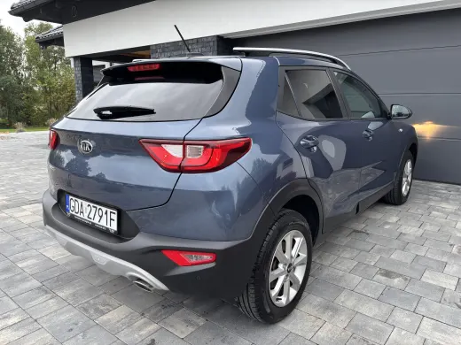 Kia Stonic — zdjęcie 4
