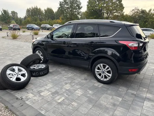 Ford Kuga — zdjęcie 4