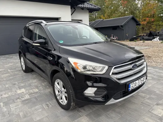 Ford Kuga — zdjęcie 1