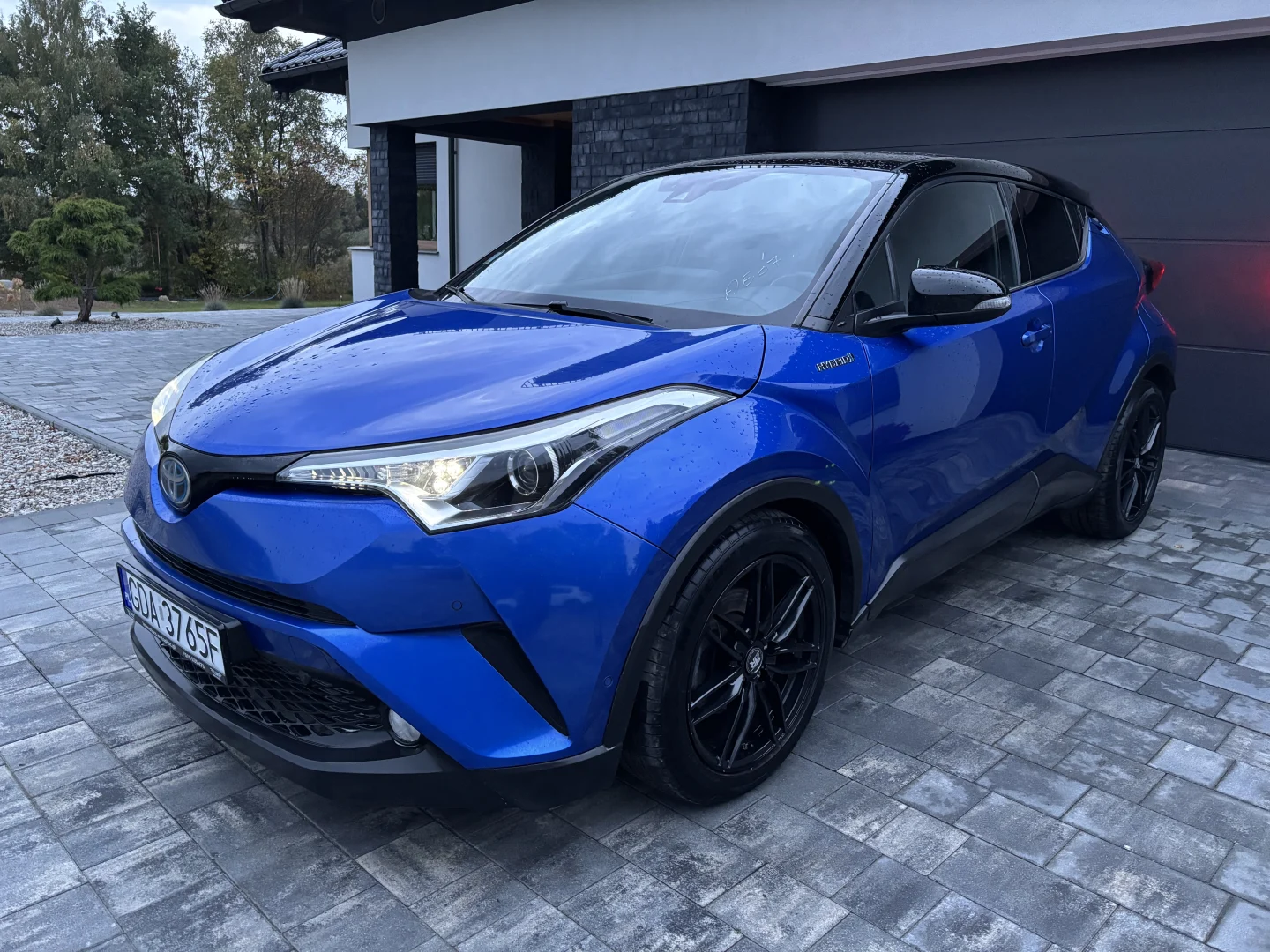 Toyota C-HR — zdjęcie 1