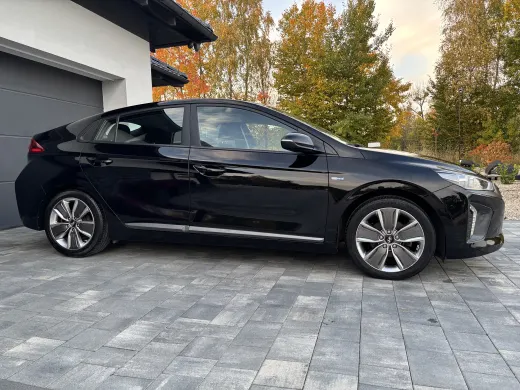 Hyundai Ioniq — zdjęcie 4