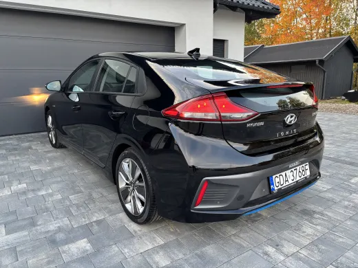 Hyundai Ioniq — zdjęcie 5